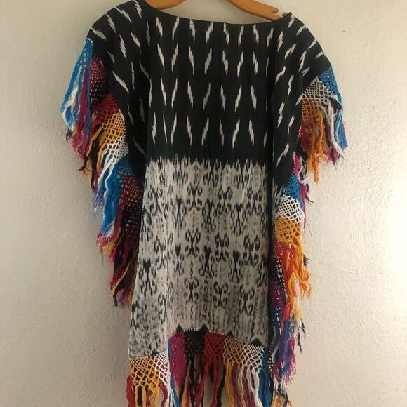 Sensistudio Poncho colorful fringe hem one size - Picture 3 of 5